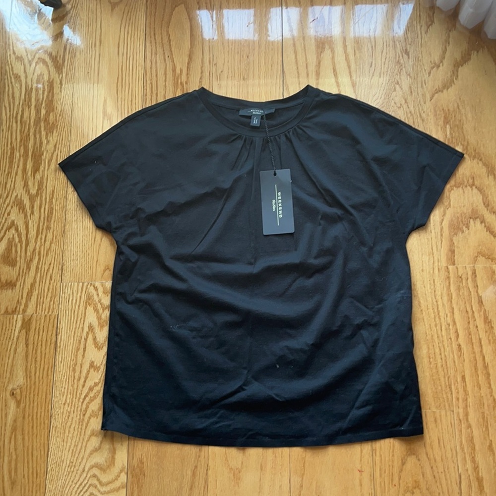 Black T